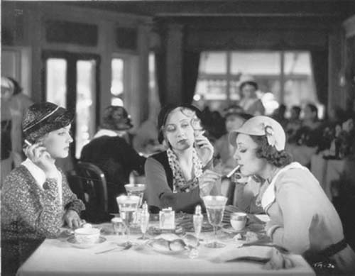 Bette Davis, Joan Blondell and Ann Dvorak in Three on a Match