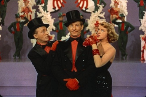Still of Bing Crosby, Danny Kaye and Rosemary Clooney in White Christmas