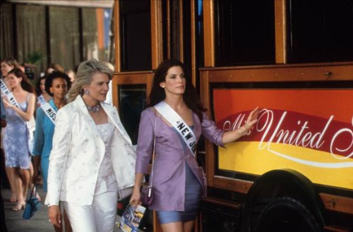 Candice Bergen and Sandra Bullock walk in front of a re-purposed Dillo in Miss Congeniality