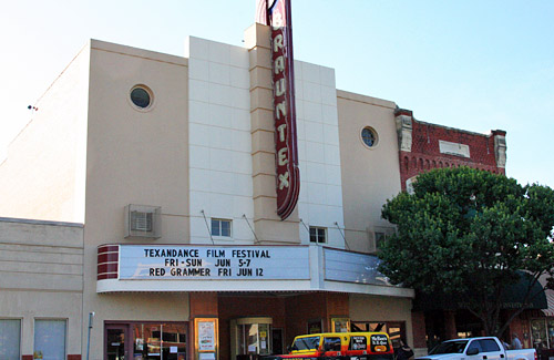 Brauntex Theatre
